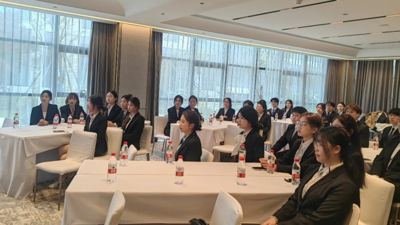 夏季出游防蚊用品大盘点：如何选对你的“夏日守护者